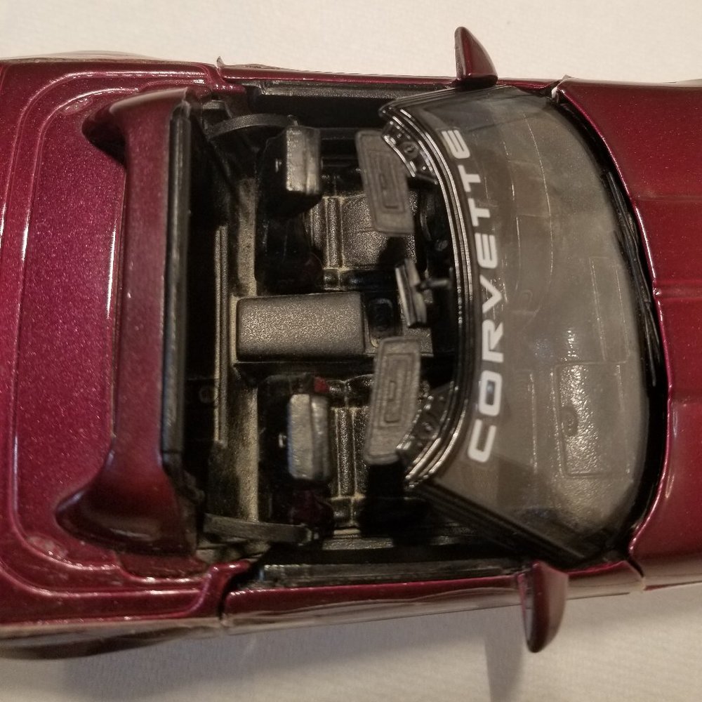 Corvette 1995 Indy 500 vintage model car - Picture 5 of 16